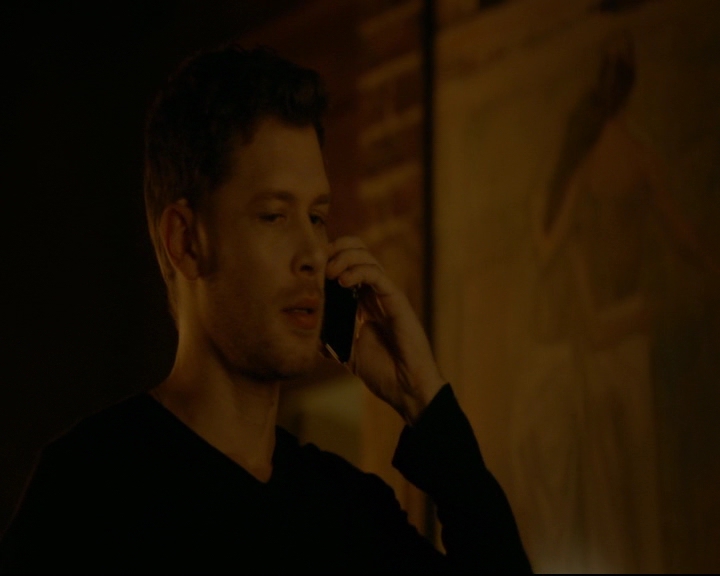 vampirediariesworld-dot-nl_TheOriginals5x07GodsGonnaTroubleTheWater00239.jpg