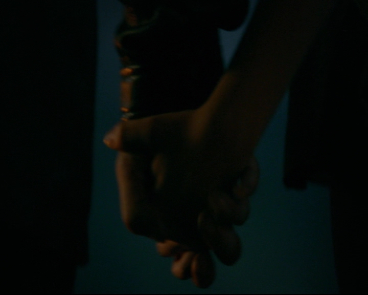 vampirediariesworld-dot-nl_TheOriginals5x07GodsGonnaTroubleTheWater02142.jpg vampirediariesworld-dot-nl_TheOriginals5x07GodsGonnaTroubleTheWater02142.jpg