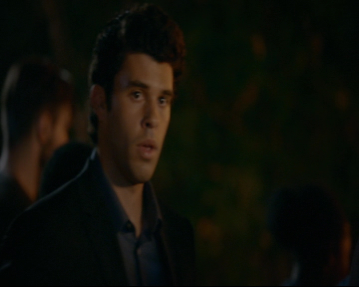 vampirediariesworld-dot-nl_TheOriginals5x07GodsGonnaTroubleTheWater02179.jpg vampirediariesworld-dot-nl_TheOriginals5x07GodsGonnaTroubleTheWater02179.jpg