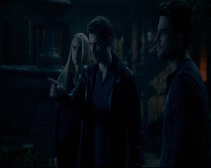 vampirediariesworld-dot-nl_TheOriginals5x08TheKindnessOfStrangers01384.jpg vampirediariesworld-dot-nl_TheOriginals5x08TheKindnessOfStrangers01384.jpg