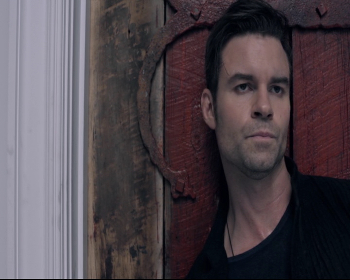 vampirediariesworld-dot-nl_TheOriginals5x08TheKindnessOfStrangers01803.jpg