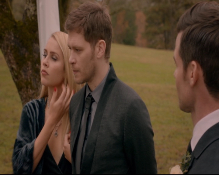vampirediariesworld-dot-nl_TheOriginals5x11TilTheDayIDie01886.jpg vampirediariesworld-dot-nl_TheOriginals5x11TilTheDayIDie01886.jpg