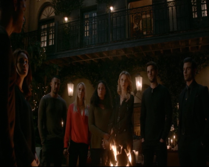 vampirediariesworld-dot-nl_TheOriginals5x13WhenTheSaintsGoMarchingIn01633.jpg vampirediariesworld-dot-nl_TheOriginals5x13WhenTheSaintsGoMarchingIn01633.jpg