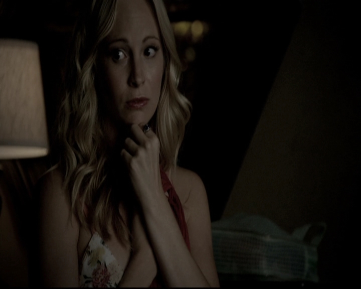 VampireDiariesWorld-dot-nl_6x03WelcomeToParadise2140.jpg VampireDiariesWorld-dot-nl_6x03WelcomeToParadise2140.jpg