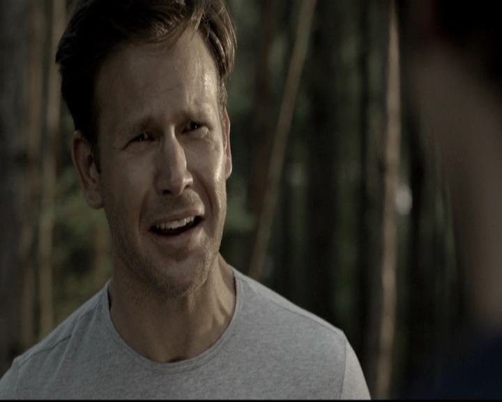 VampireDiariesWorld-dot-nl_6x04BlackHoleSun1382.jpg
