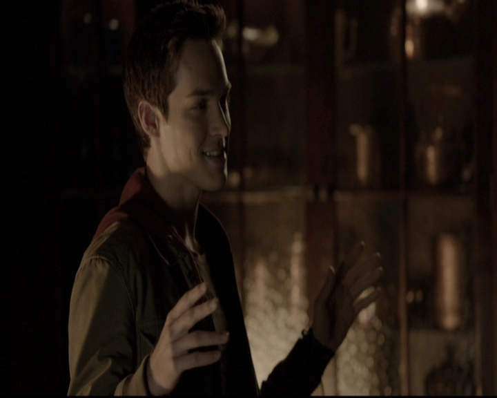 VampireDiariesWorld-dot-nl_6x04BlackHoleSun2179.jpg