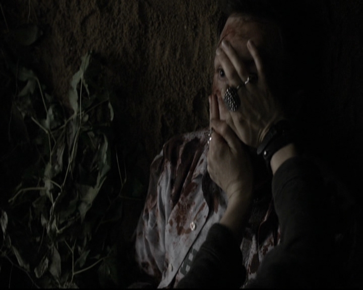 VampireDiariesWorld-dot-nl_6x05The_WorldHasTurnedAndLeftMeHere1679.jpg VampireDiariesWorld-dot-nl_6x05The_WorldHasTurnedAndLeftMeHere1679.jpg