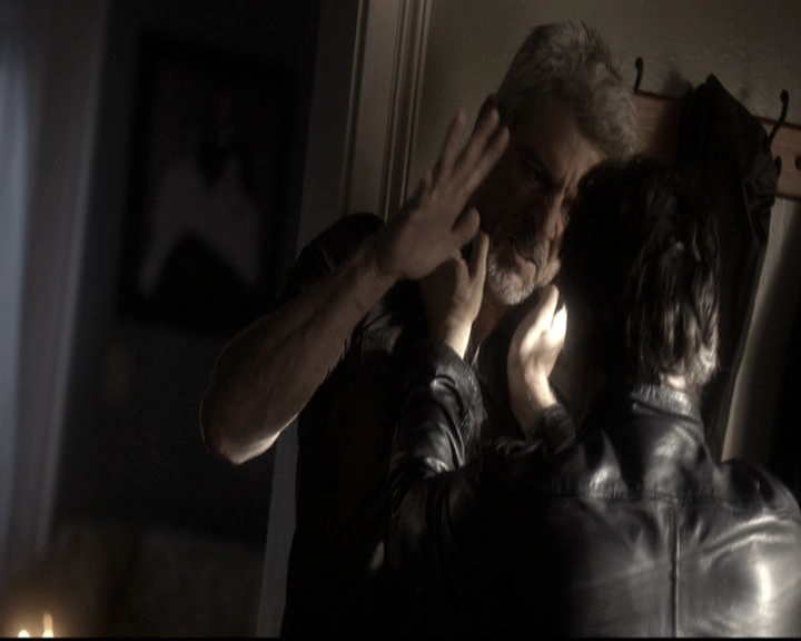 VampireDiariesWorld-dot-nl_6x08FadeIntoYou1443.jpg VampireDiariesWorld-dot-nl_6x08FadeIntoYou1443.jpg