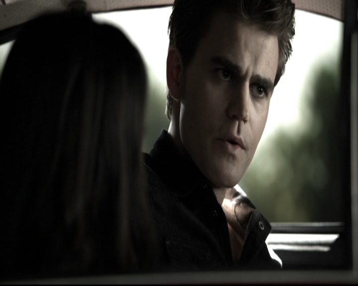 VampireDiariesWorld-dot-nl_6x09IAlone1468.jpg