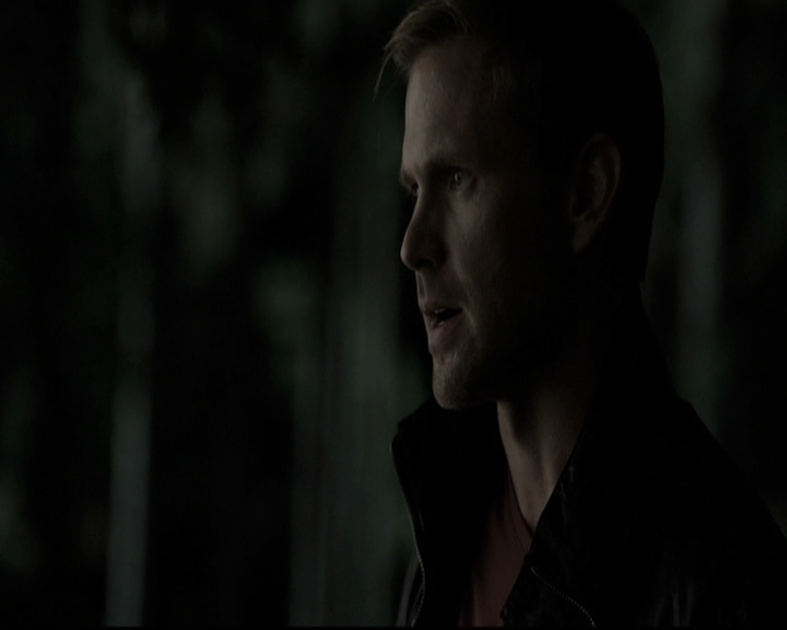 VampireDiariesWorld-dot-nl_6x09IAlone2123.jpg