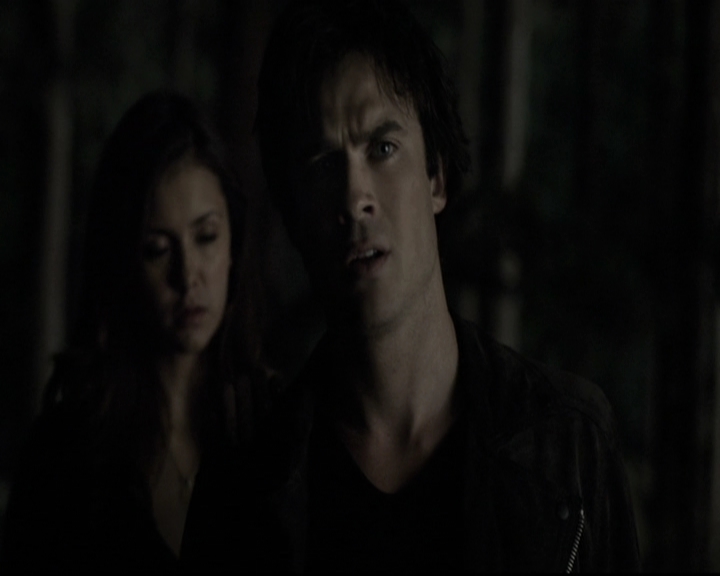 VampireDiariesWorld-dot-nl_6x09IAlone2151.jpg