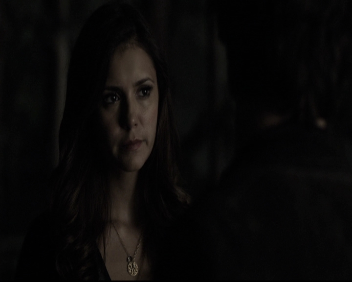VampireDiariesWorld-dot-nl_6x09IAlone2169.jpg