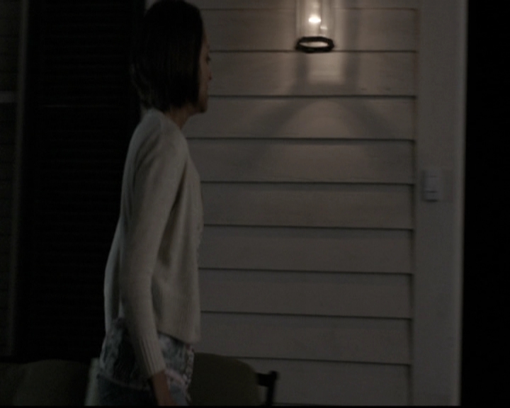 VampireDiariesWorld-dot-nl_6x09IAlone2173.jpg