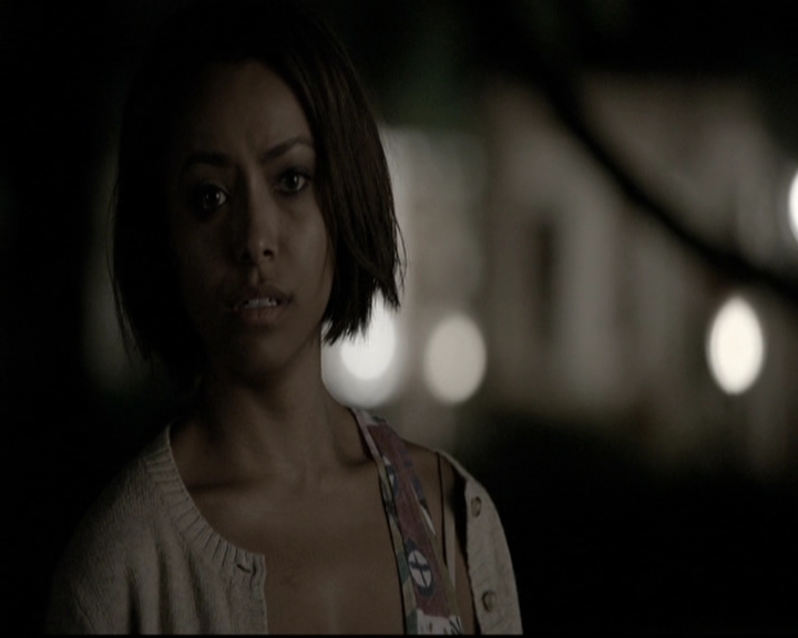VampireDiariesWorld-dot-nl_6x09IAlone2180.jpg