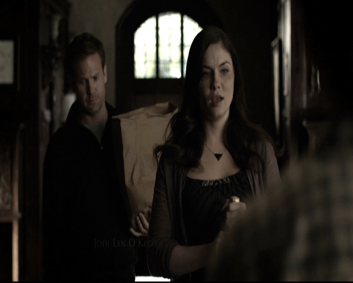 VampireDiariesWorld-dot-nl_6x11WokeUpWithAMonster0230.jpg