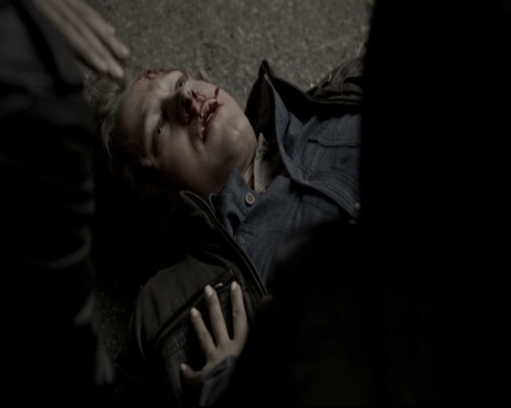 VampireDiariesWorld-dot-nl_6x14Stay1367.jpg VampireDiariesWorld-dot-nl_6x14Stay1367.jpg