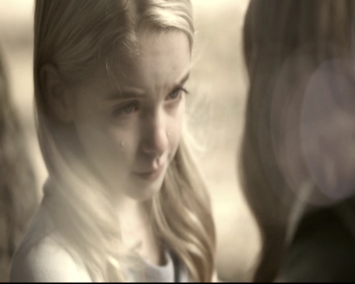 VampireDiariesWorld-dot-nl_6x15LetHerGo0053.jpg