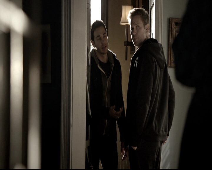 VampireDiariesWorld-dot-nl_6x15LetHerGo0315.jpg