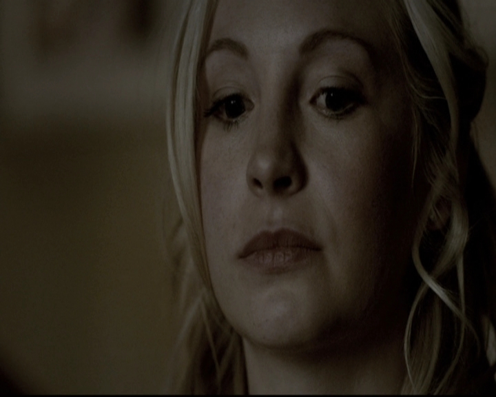 VampireDiariesWorld-dot-nl_6x15LetHerGo2200.jpg