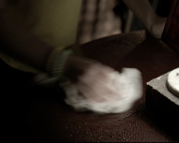 VampireDiariesWorld-dot-nl_6x17ABirdInAGildedCage0007.jpg VampireDiariesWorld-dot-nl_6x17ABirdInAGildedCage0007.jpg