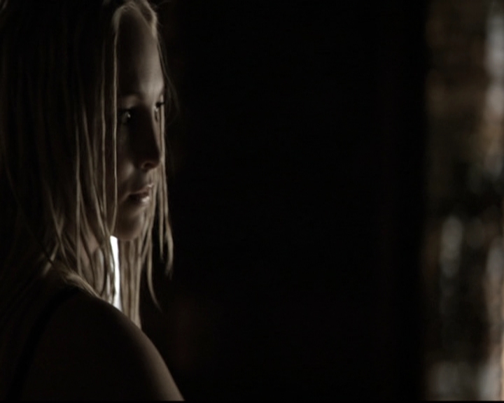 VampireDiariesWorld-dot-nl_6x17ABirdInAGildedCage0067.jpg