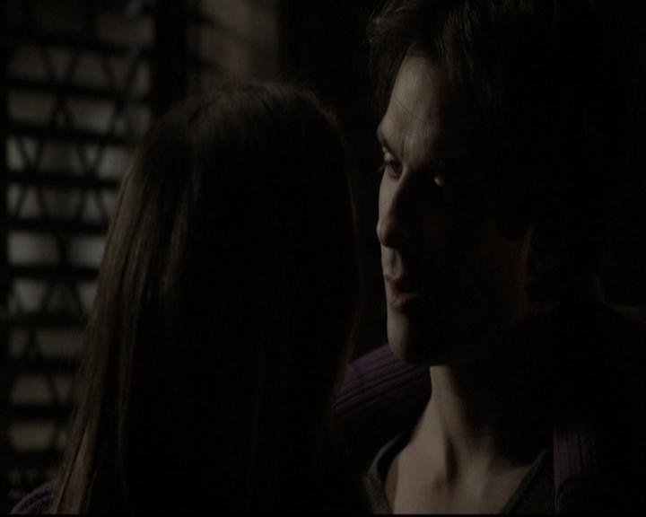 VampireDiariesWorld-dot-nl_6x17ABirdInAGildedCage2079.jpg