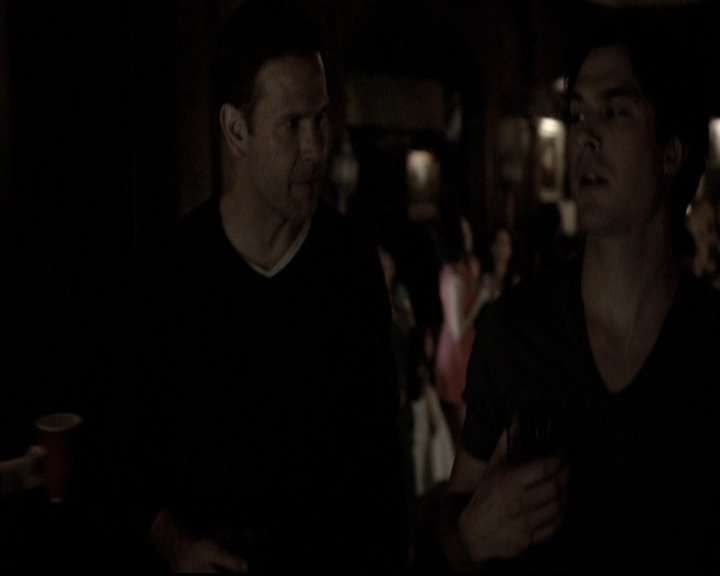 VampireDiariesWorld-dot-nl_6x20IdLeaveMyHappyHomeForYou0230.jpg