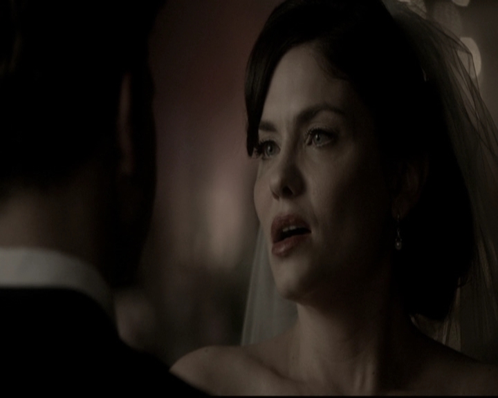 VampireDiariesWorld-dot-nl_6x21IllWedYouInTheGoldenSummertime2224.jpg VampireDiariesWorld-dot-nl_6x21IllWedYouInTheGoldenSummertime2224.jpg