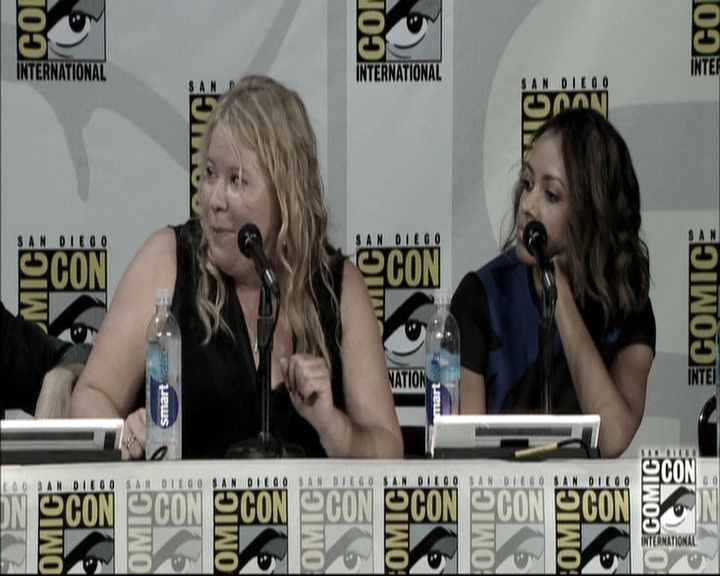 VampireDiariesWorld-dot-nl_S6TheVampireDiaires2014Comic-ConPanel1553.jpg