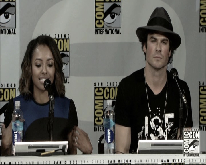 VampireDiariesWorld-dot-nl_S6TheVampireDiaires2014Comic-ConPanel1875.jpg
