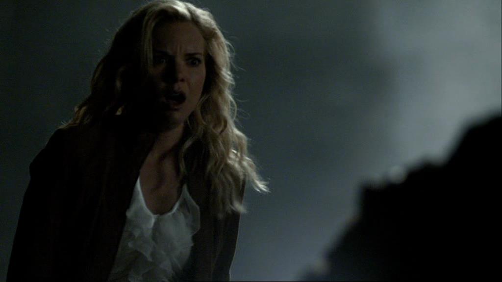 VampireDiariesWorld-dot-org_1x01Pilot_Captures00102.jpg