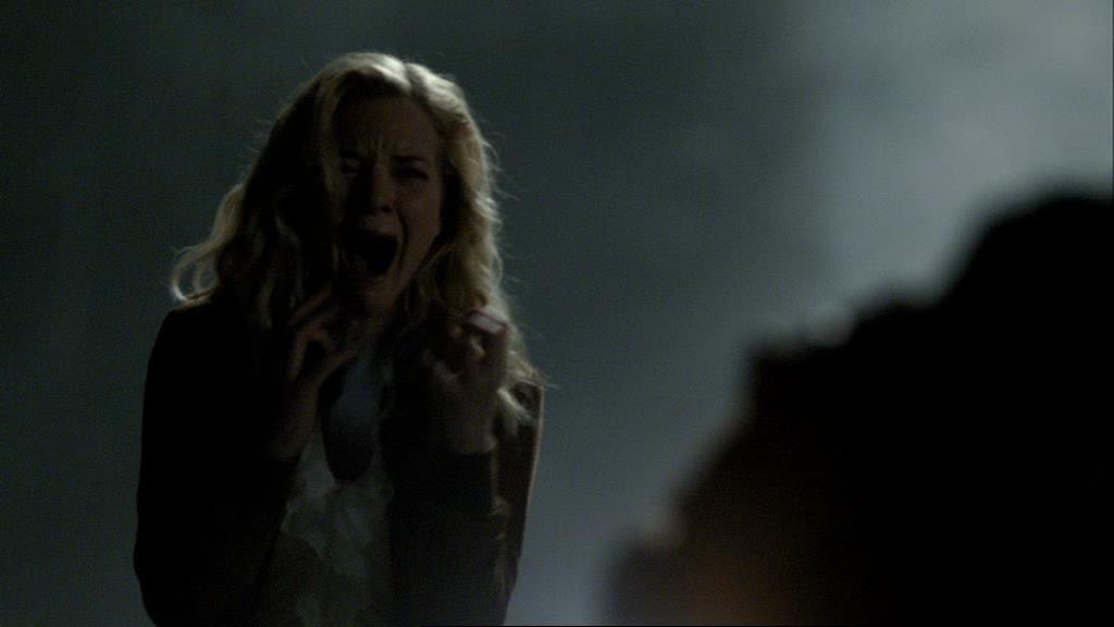 VampireDiariesWorld-dot-org_1x01Pilot_Captures00104.jpg
