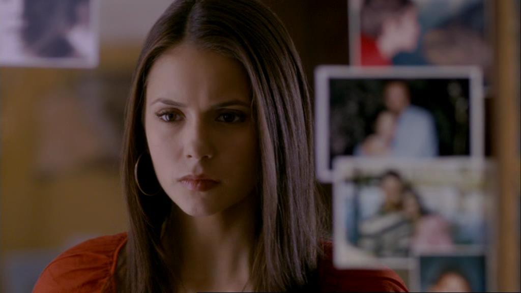 VampireDiariesWorld-dot-org_1x01Pilot_Captures00147.jpg