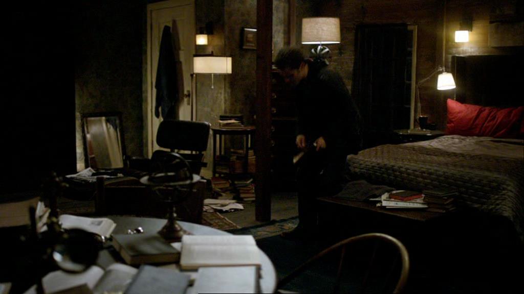 VampireDiariesWorld-dot-org_1x01Pilot_Captures02435.jpg