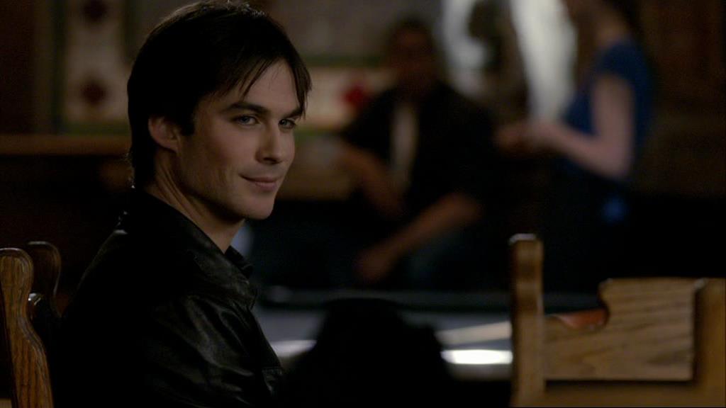 VampireDiariesWorld-dot-org_1x01Pilot_Captures02473.jpg