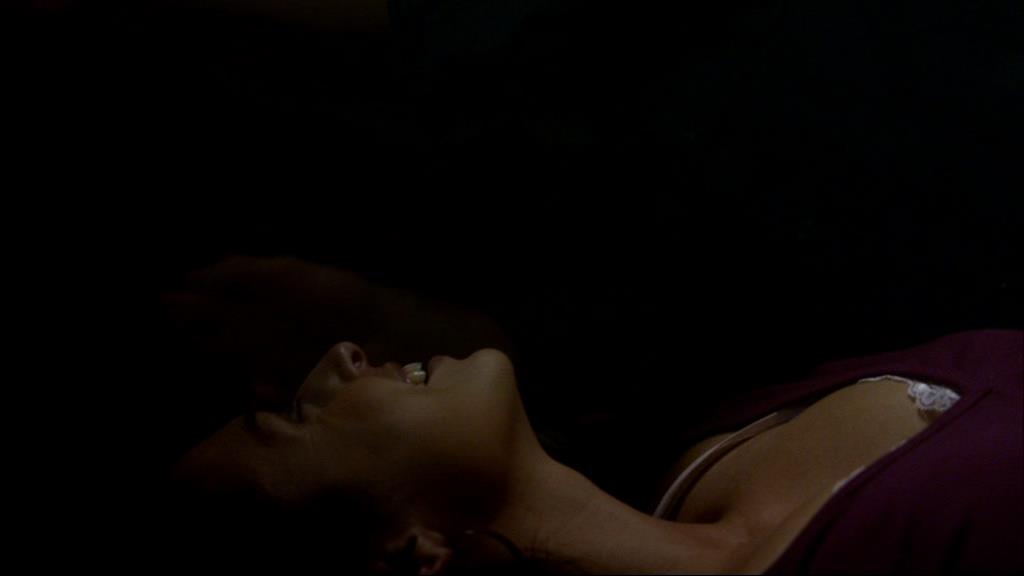 VampireDiariesWorld_dot_org-1x02TheNightOfTheComet00029.jpg VampireDiariesWorld_dot_org-1x02TheNightOfTheComet00029.jpg