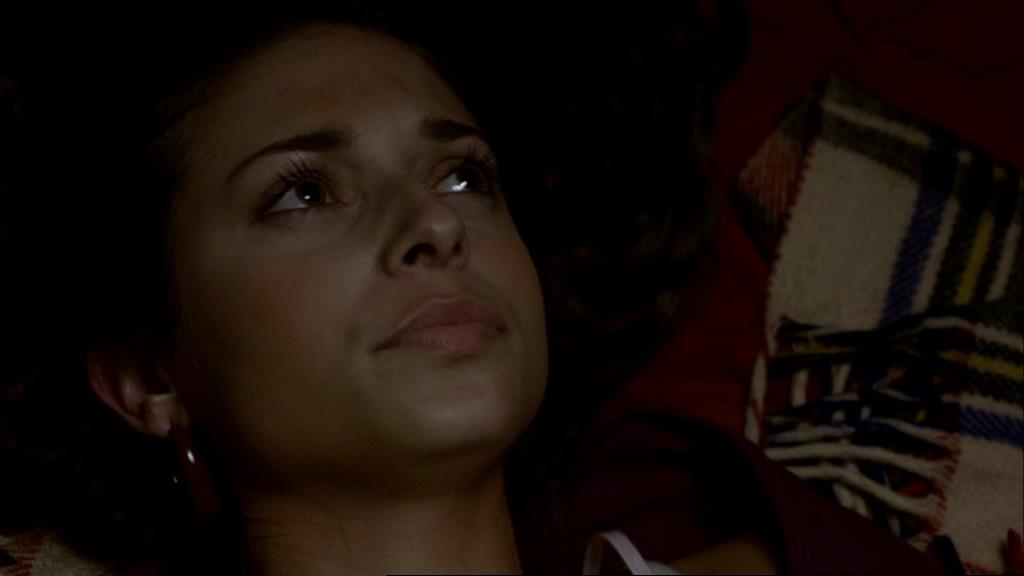 VampireDiariesWorld_dot_org-1x02TheNightOfTheComet00038.jpg VampireDiariesWorld_dot_org-1x02TheNightOfTheComet00038.jpg