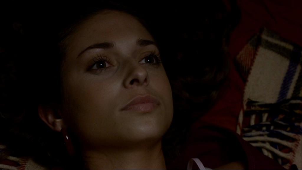 VampireDiariesWorld_dot_org-1x02TheNightOfTheComet00039.jpg VampireDiariesWorld_dot_org-1x02TheNightOfTheComet00039.jpg