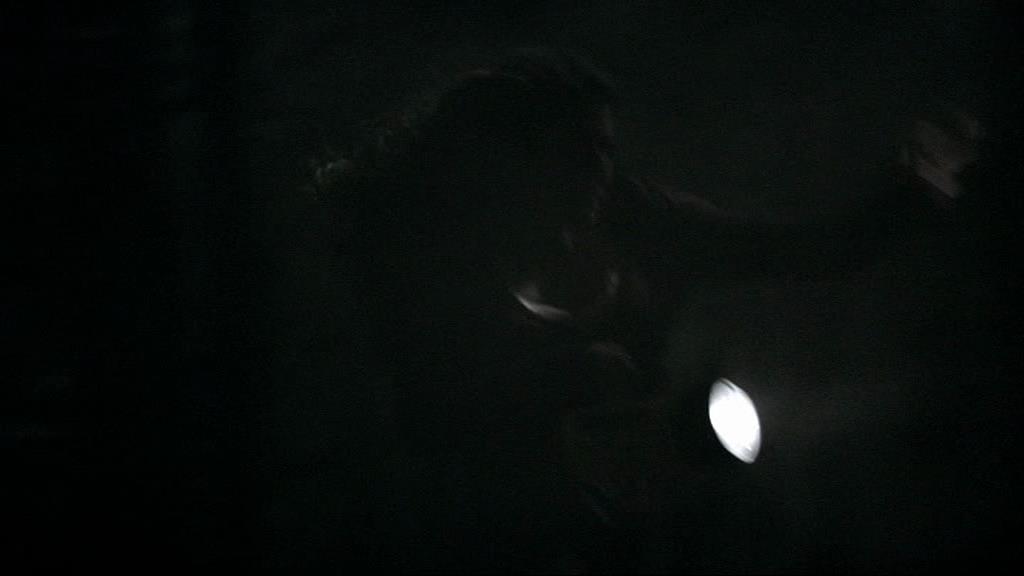 VampireDiariesWorld_dot_org-1x02TheNightOfTheComet00067.jpg VampireDiariesWorld_dot_org-1x02TheNightOfTheComet00067.jpg