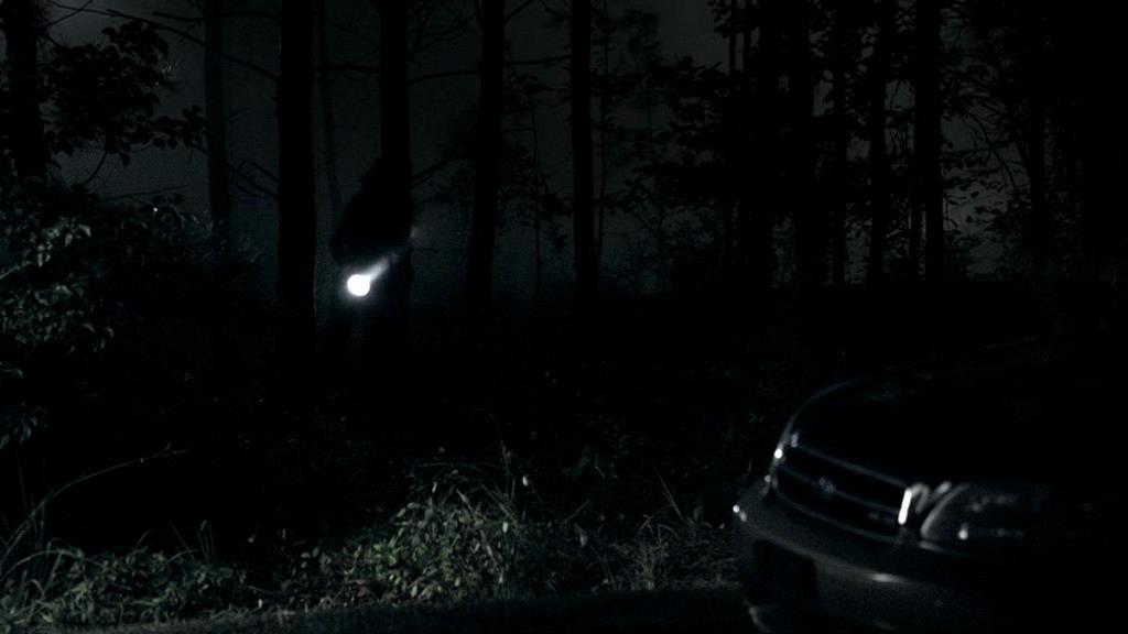 VampireDiariesWorld_dot_org-1x02TheNightOfTheComet00073.jpg VampireDiariesWorld_dot_org-1x02TheNightOfTheComet00073.jpg