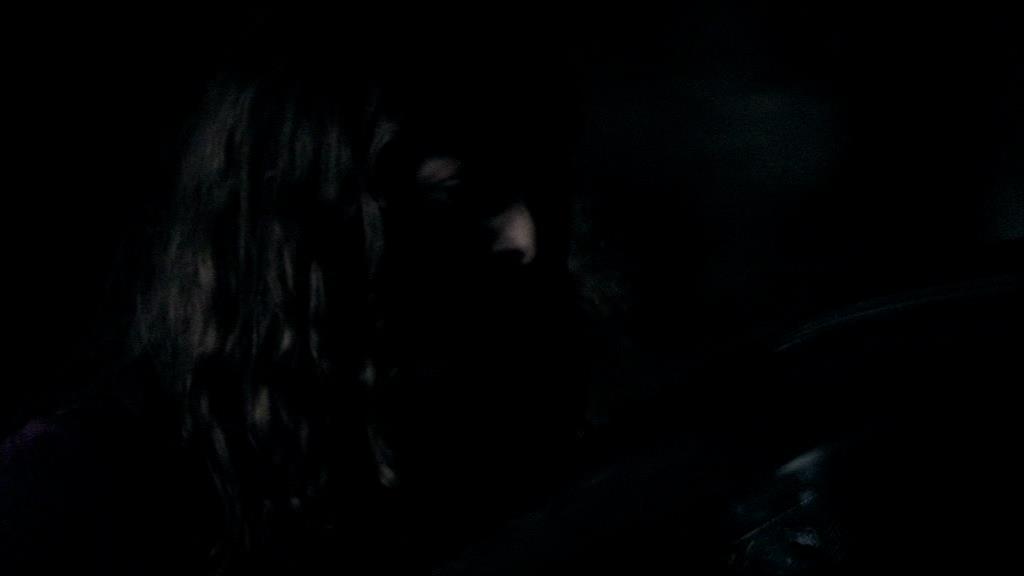 VampireDiariesWorld_dot_org-1x02TheNightOfTheComet00083.jpg VampireDiariesWorld_dot_org-1x02TheNightOfTheComet00083.jpg