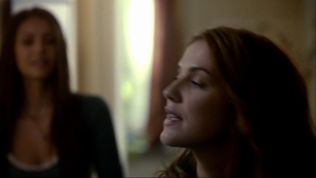 VampireDiariesWorld_dot_org-1x02TheNightOfTheComet00137.jpg VampireDiariesWorld_dot_org-1x02TheNightOfTheComet00137.jpg