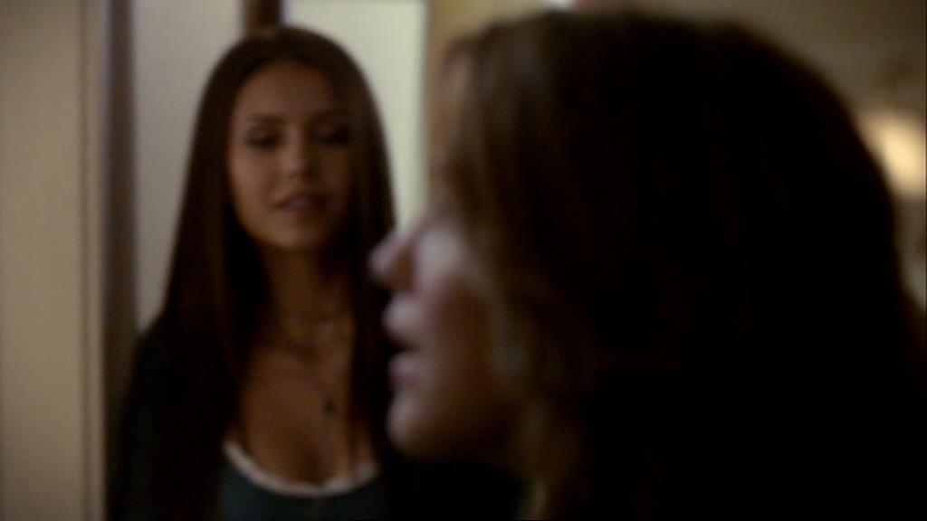 VampireDiariesWorld_dot_org-1x02TheNightOfTheComet00138.jpg VampireDiariesWorld_dot_org-1x02TheNightOfTheComet00138.jpg