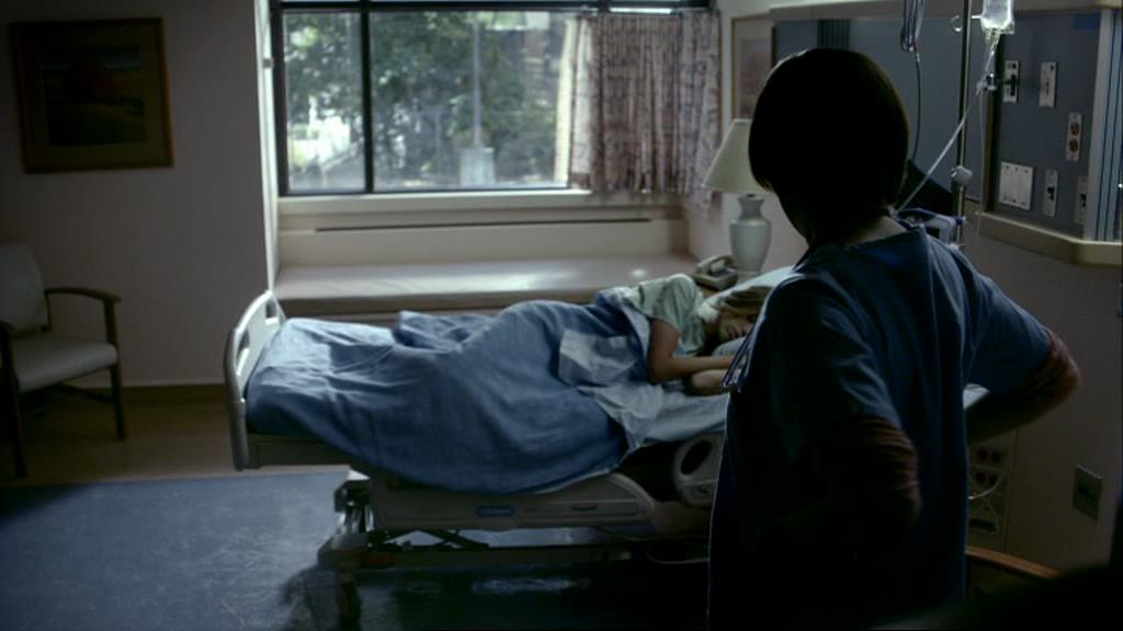 VampireDiariesWorld_dot_org-1x02TheNightOfTheComet00520.jpg VampireDiariesWorld_dot_org-1x02TheNightOfTheComet00520.jpg