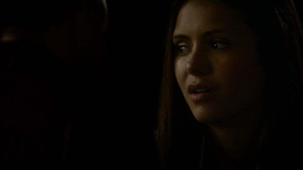 VampireDiariesWorld_dot_org-1x02TheNightOfTheComet02310.jpg VampireDiariesWorld_dot_org-1x02TheNightOfTheComet02310.jpg