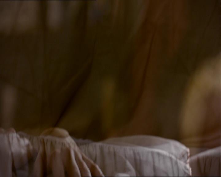 VampireDiariesWorld_dot_org-1x03FridayNightBites0008.jpg