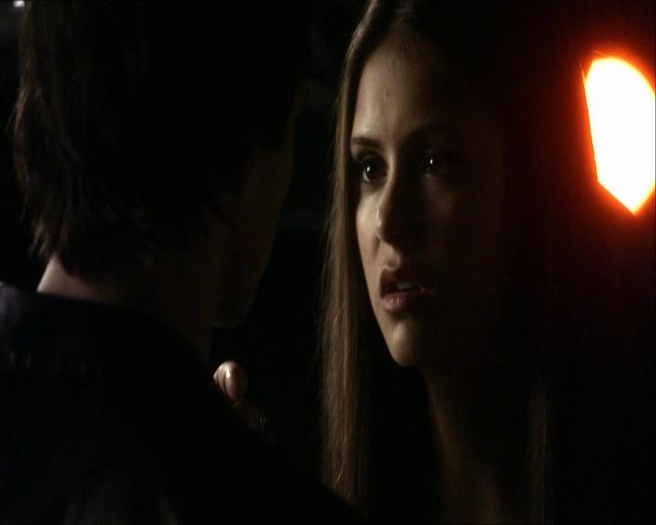 VampireDiariesWorld_dot_org-1x03FridayNightBites1887.jpg