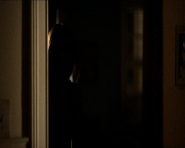 VampireDiariesWorld_dot_org-104FamilyTies0026.jpg