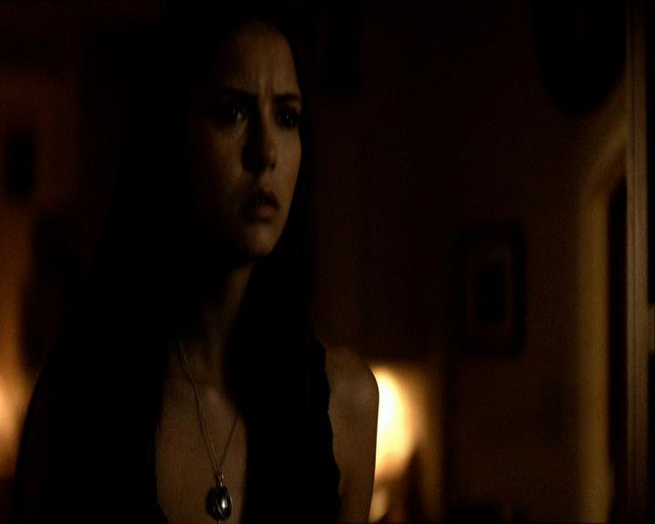 VampireDiariesWorld_dot_org-104FamilyTies0042.jpg VampireDiariesWorld_dot_org-104FamilyTies0042.jpg