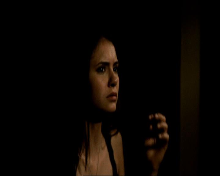 VampireDiariesWorld_dot_org-104FamilyTies0072.jpg